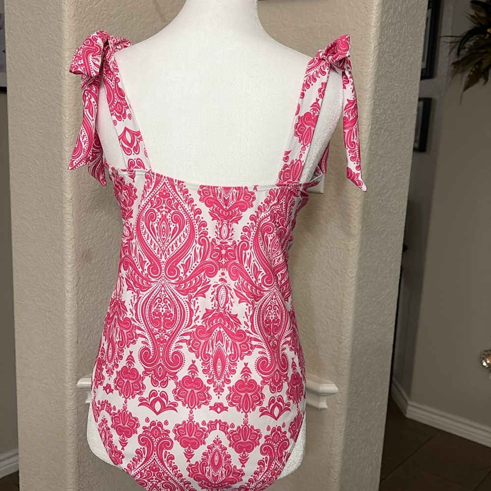 Shein pink tropische print ties on shoulder one piece swimsuit Size L - Picture 5 of 17